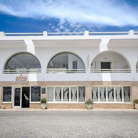 Hotel Ivi Drios Luaran gambar